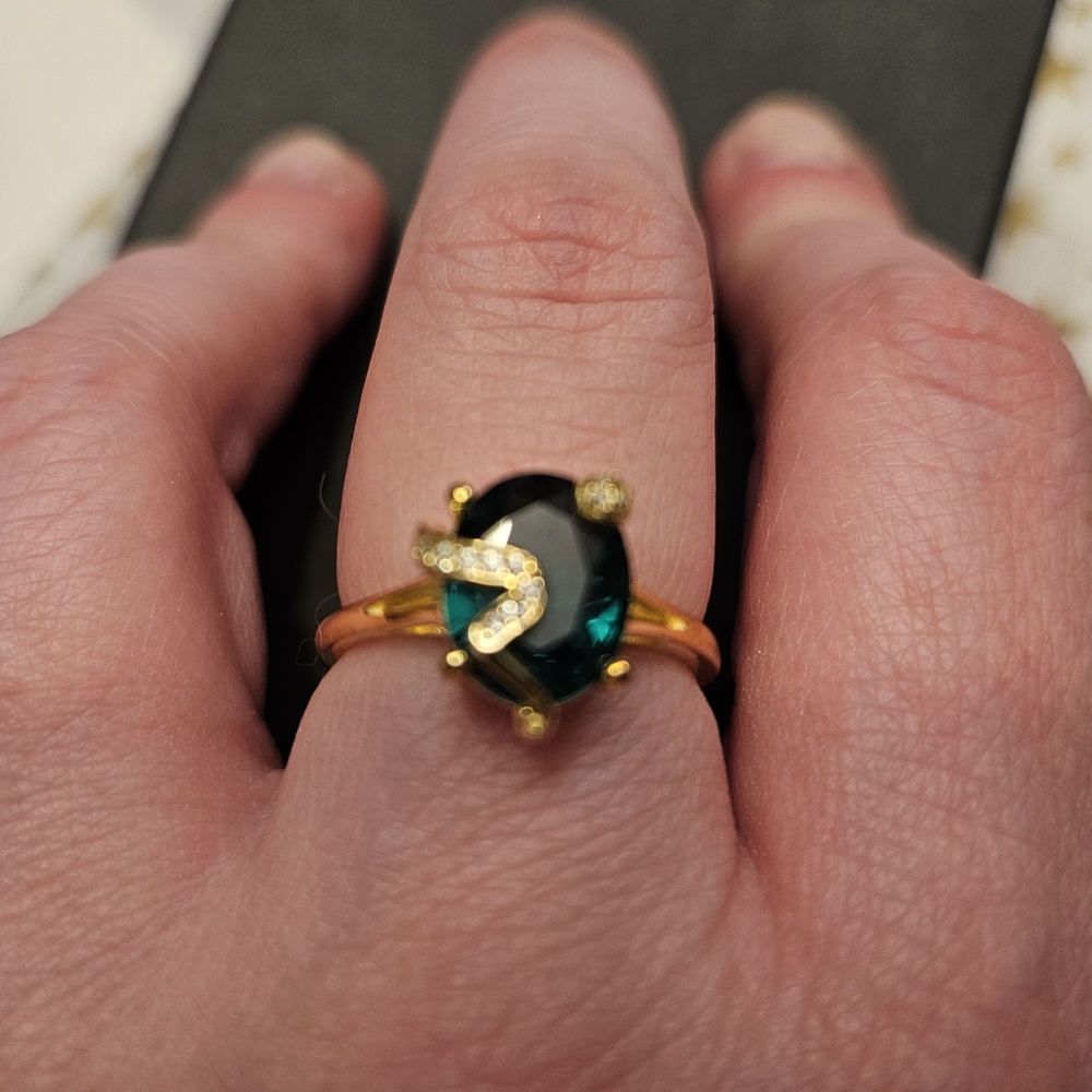 Snake and Green Crystal Ring SIZE 7